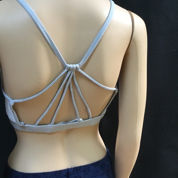 Sports Bra New no tag - Picture 2 of 3